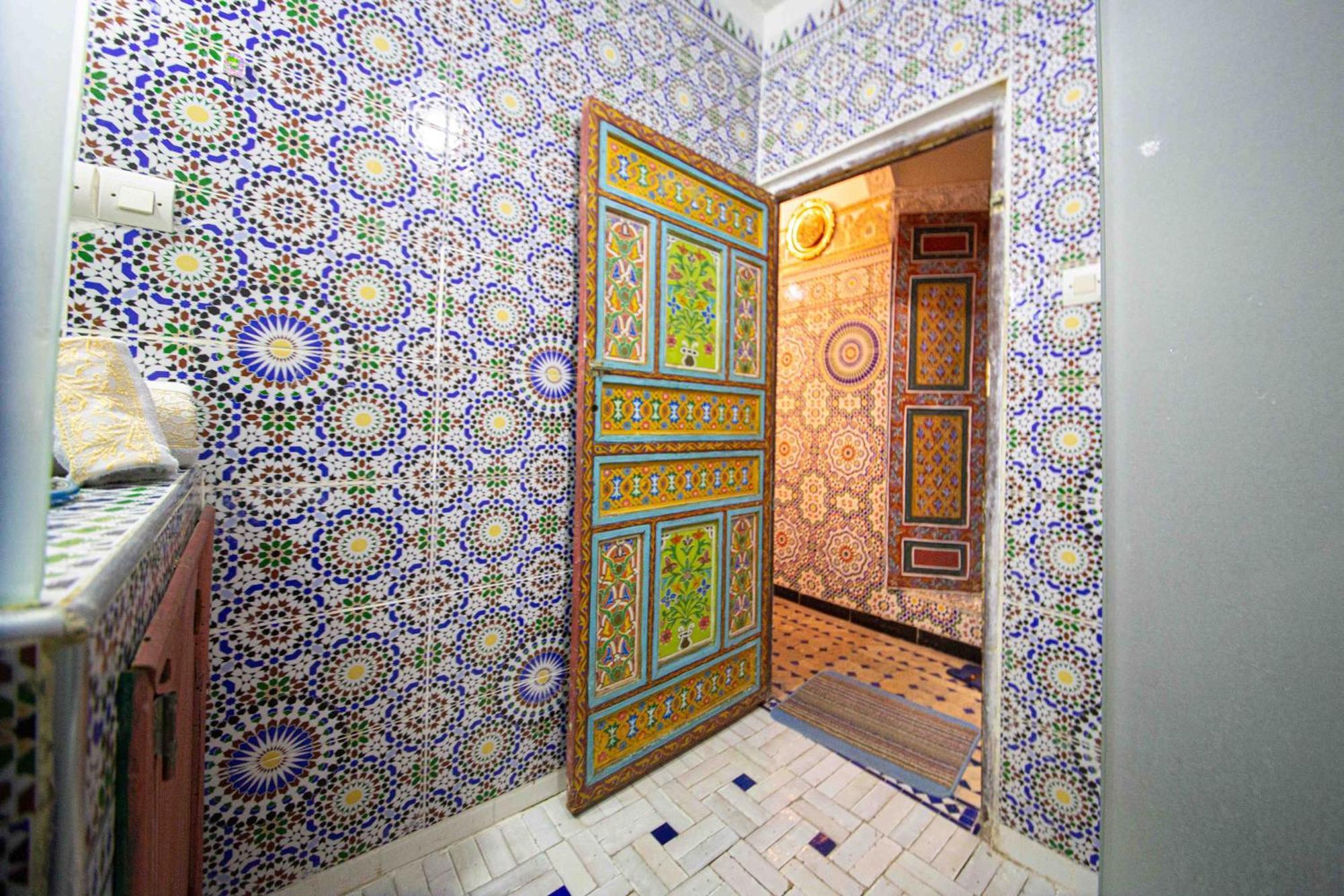 Riad Fes Hayat - Confort Stay Exterior photo